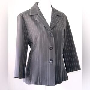 Vintage Y2K Breakin’ Loose Black Pinstripe Single Breasted Blazer